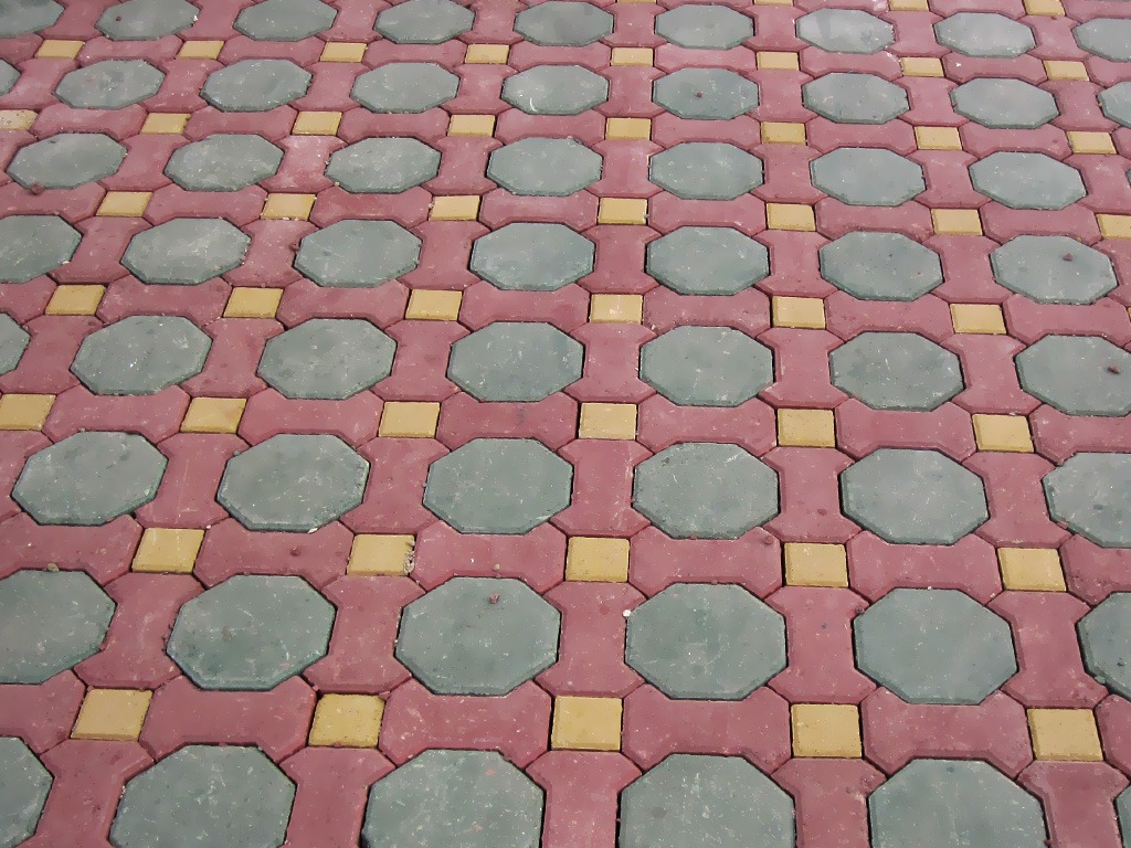 Quadro Pavers Layout